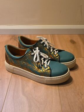 Women’s Teal and Gold Low-Top Athletic Sneakers